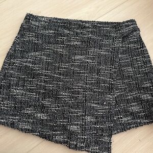 Black and silver skorts